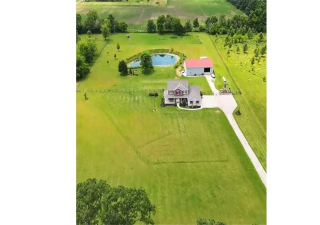 Homes for sale in Greenville, OH | 3524 Brumbaugh Rd, Greenville, OH 45331 | MLS# 953870