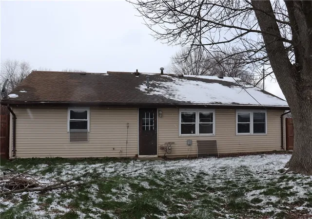 Homes for sale in Xenia, OH | 1955 Roxbury Dr, Xenia, OH 45385 | MLS# 954414