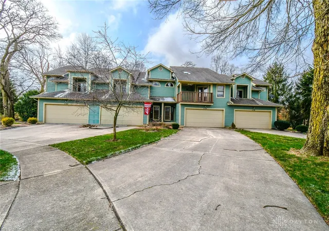 Homes for sale in Vandalia, OH | 1174 Brindlestone Dr, Vandalia, OH 45377 | MLS# 954499