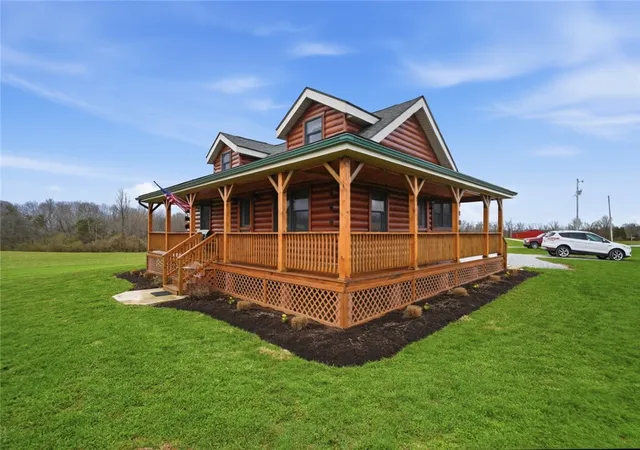 Homes for sale in Hillsboro, OH | 4288 Woods Ln, Hillsboro, OH 45133 | MLS# 954723