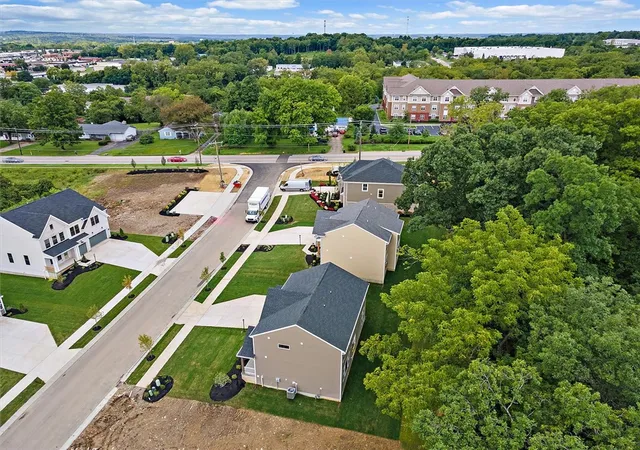 Photo 34 of Single family home for sale at 178 Farmstead Blvd, Springboro, OH 45066 | MLS# 954845 | Listing updated on 2026-09-01