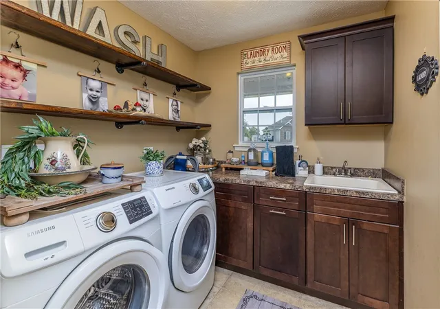 Photo 40 of Sale Pending at 725 Loxley Ln, Troy, OH 45373 | MLS# 955100 | Listing updated on 2026-08-27
