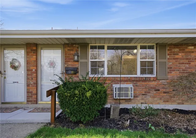 Photo 4 of Multi family home for sale at 1554-56-58-60 Willamet Rd, Dayton, OH 45429 | MLS# 955404 | Listing updated on 2026-04-04