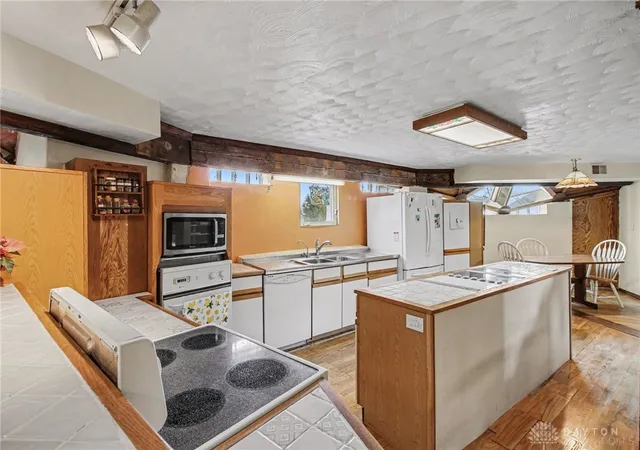 4th image of 1903 Ogden Rd, Adams Twp, OH 45177 | MLS# 955632