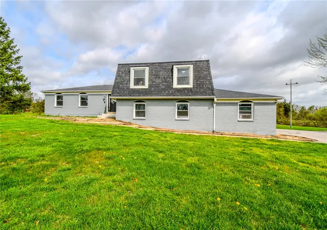 4th image of 6169 Dayton Farmersville Rd, Jefferson Twp, OH 45417 | MLS# 955793