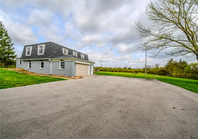 5th image of 6169 Dayton Farmersville Rd, Jefferson Twp, OH 45417 | MLS# 955793