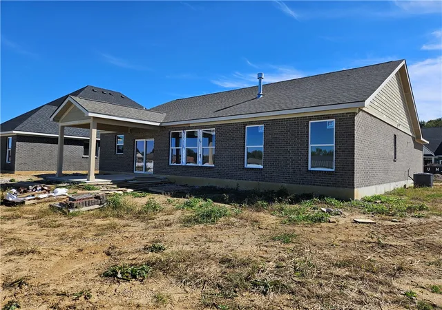 Photo 4 of Single family home for sale at 2276 Tandem Dr, Xenia, OH 45385 | MLS# 955811 | Listing updated on 2026-10-04