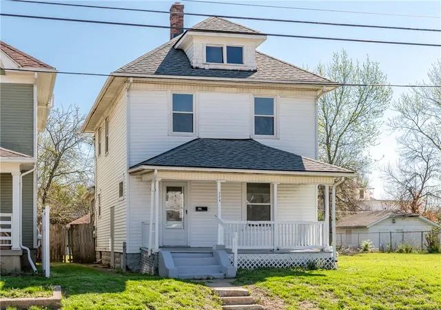 2nd image of 124 S Philadelphia St, Dayton, OH 45403 | MLS# 955834