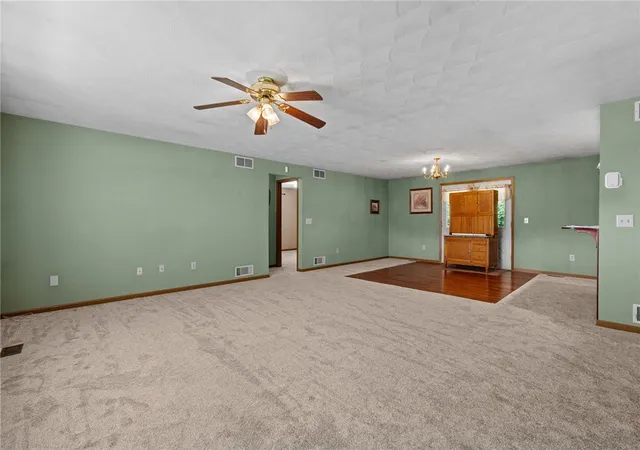 Homes for sale in Xenia Twp, OH | 203 N Bickett Rd, Xenia Twp, OH 45385 | MLS# 955731