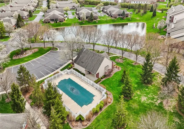 2nd image of 1964 Waterstone Blvd, Miamisburg, OH 45342