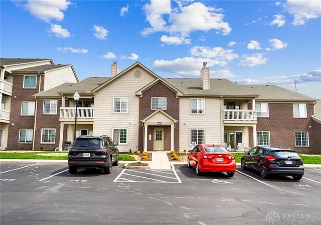 2nd image of 1964 Waterstone Blvd #103, Miamisburg, OH 45342 | MLS# 955905