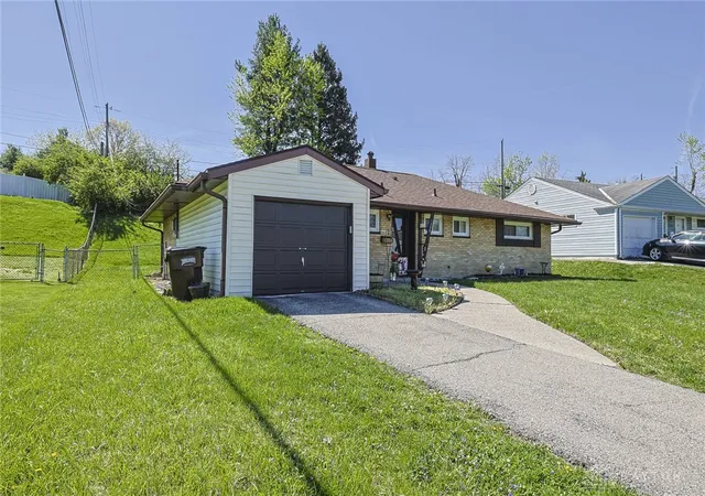 Photo 2 of Single family home for sale at 1309 Aldrich Ave, Cincinnati, OH 45231 | MLS# 956118 | Listing updated on 2026-04-23