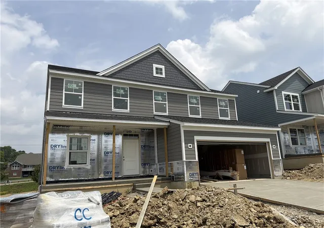 1st image of 52 Chestnut St, Springboro, OH 45066 | MLS# 956136