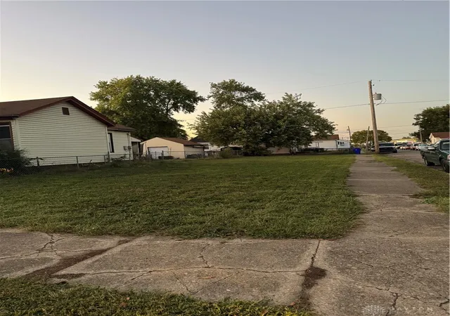 Photo 3 of Land for sale at 1232 Chestnut St, Hamilton, OH 45011 | MLS# 956221 | Listing updated on 2026-04-09