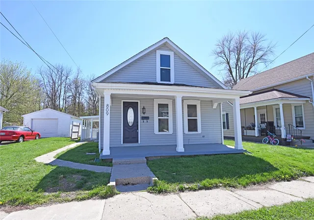 Homes for sale in Piqua, OH | 809 W Water St, Piqua, OH 45356 | MLS# 956260
