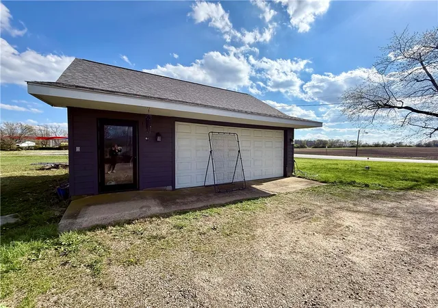 18th image of 8702 S Dayton Greenville Pike, Brookville, OH 45309 | MLS# 955830