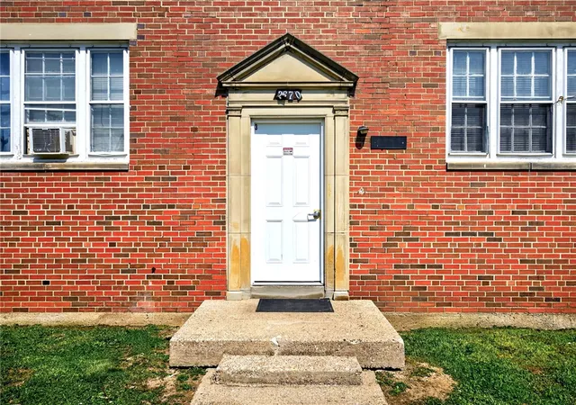 2nd image of 2662 N Main St, Dayton, OH 45405 | MLS# 956357
