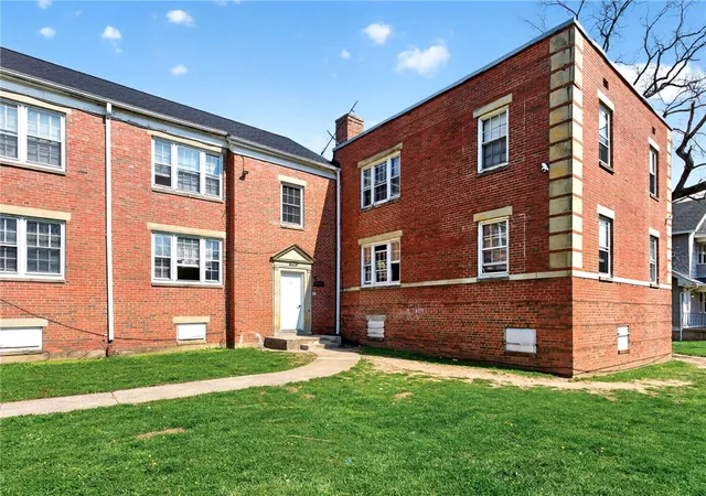 4th image of 2662 N Main St, Dayton, OH 45405 | MLS# 956357