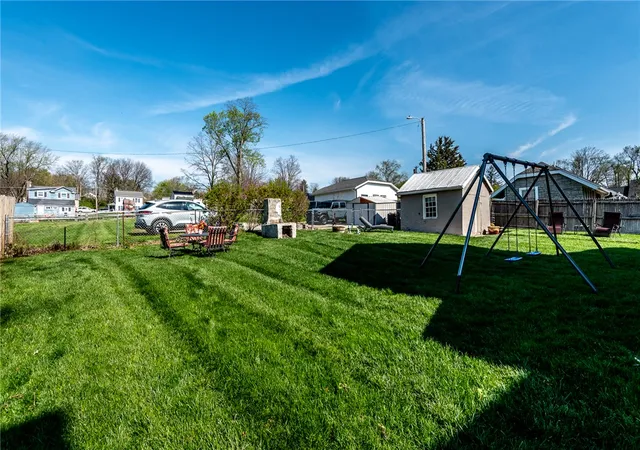 Homes for sale in Waynesville, OH | 129 N Main St, Waynesville, OH 45068 | MLS# 956381