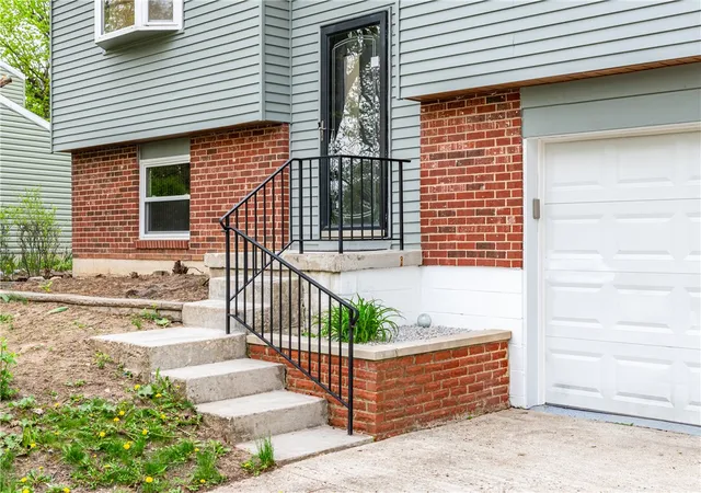 Photo 2 of Single family home for sale at 4830 Leafburrow Dr, Dayton, OH 45424 | MLS# 956567 | Listing updated on 2026-07-13
