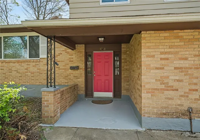 Photo 3 of Single family home for sale at 4718 Belcourt Dr, Dayton, OH 45417 | MLS# 956188 | Listing updated on 2026-06-10