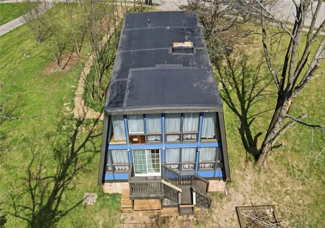 Homes for sale in Yellow Springs Vlg, OH | 1424 Glen View Rd, Yellow Springs Vlg, OH 45387 | MLS# 956778