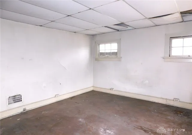 Listing Photo 2 - Condo for sale in building located at 817 Harvard Blvd, Dayton, OH 45406