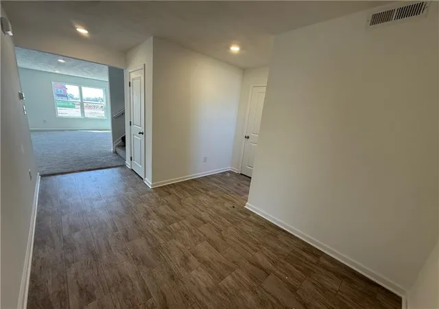 2nd image of 4005 Chakeres Ave, Springfield, OH 45505 | MLS# 956954