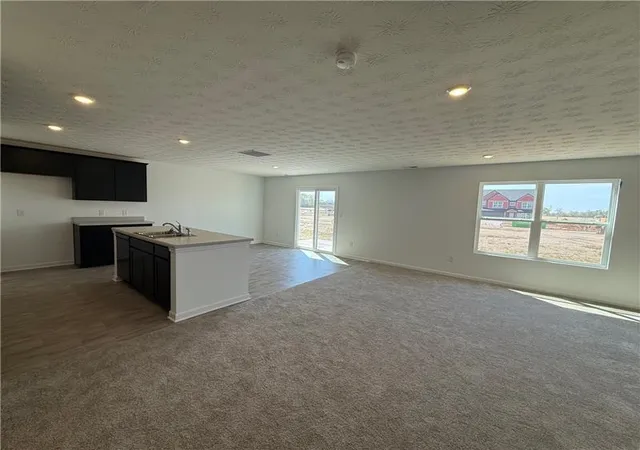 4th image of 4005 Chakeres Ave, Springfield, OH 45505 | MLS# 956954