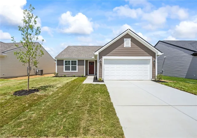 Homes for sale in Piqua, OH | 1579 Chikasaw Wy, Piqua, OH 45356 | MLS# 956972