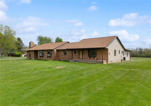 Photo 2 of Single family home for sale at 4971 Lackey Rd, Cedarville, OH 45314 | MLS# 956982 | Listing updated on 2026-08-29