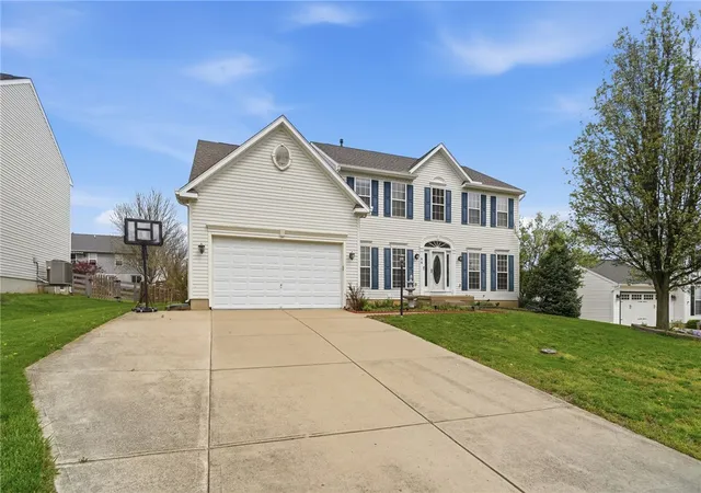 Homes for sale in Monroe, OH | 44 Ridge Wood Dr, Monroe, OH 45050 | MLS# 956970