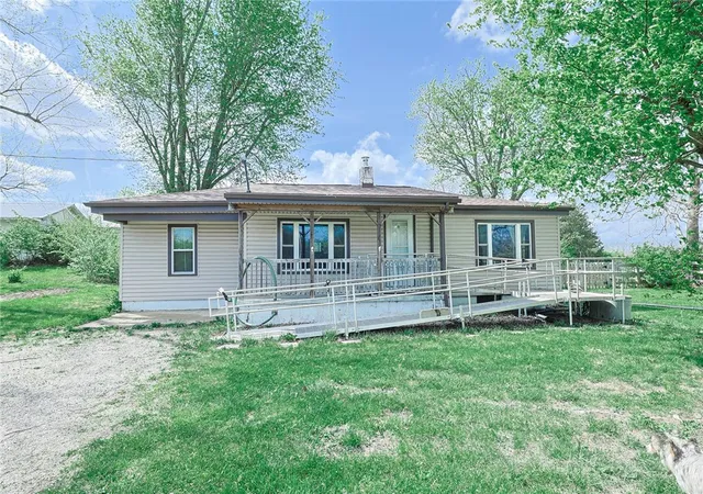 Homes for sale in Camden, OH | 9533 Stephen Young Rd, Camden, OH 45311 | MLS# 957029