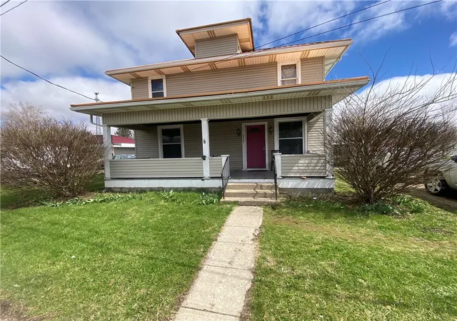 Homes for sale in South Vienna, OH | 212 N Urbana St, South Vienna, OH 45369 | MLS# 957074