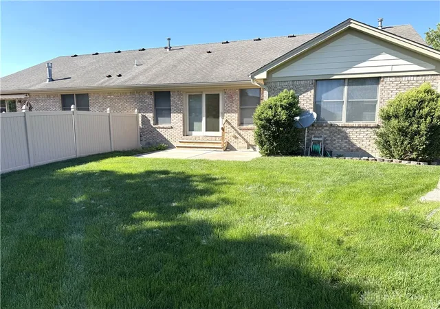 Homes for sale in Vandalia, OH | 808 Waldsmith Wy, Vandalia, OH 45377 | MLS# 957092