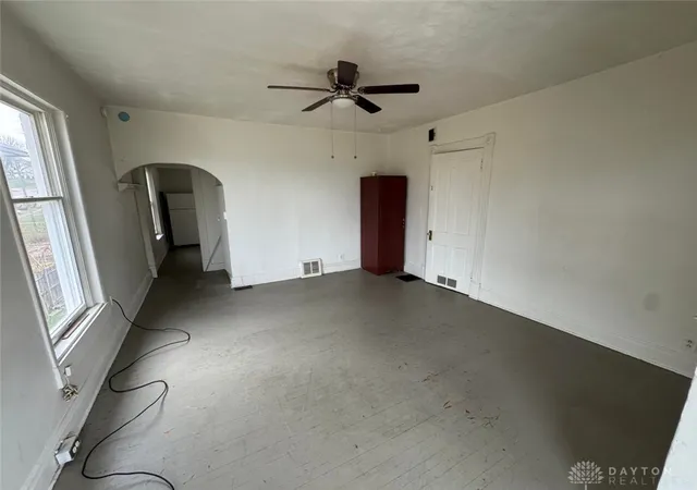 4th image of 707 W High St, Springfield, OH 45506 | MLS# 957149