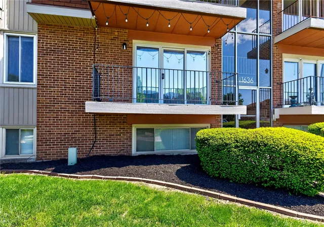 2nd image of 1636 Mars Hill Dr #C, Dayton, OH 45449 | MLS# 957194