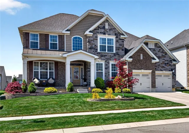3rd image of 2067 Silver Linden Dr, Tipp City, OH 45371 | MLS# 957166