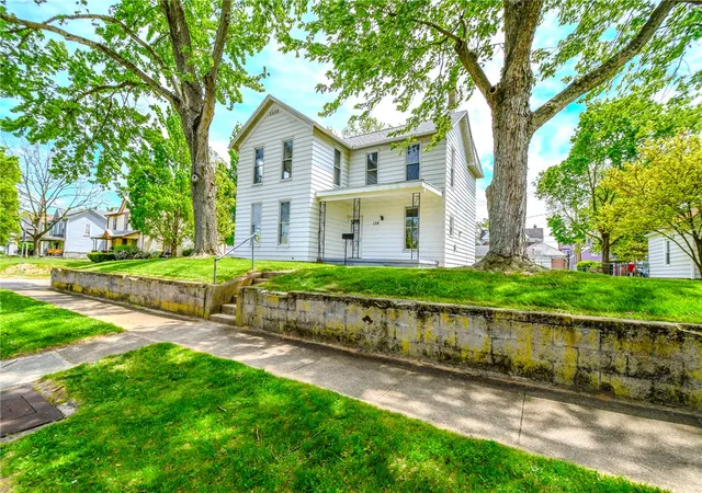 2nd image of 138 E Main St, West Carrollton, OH 45449 | MLS# 957282