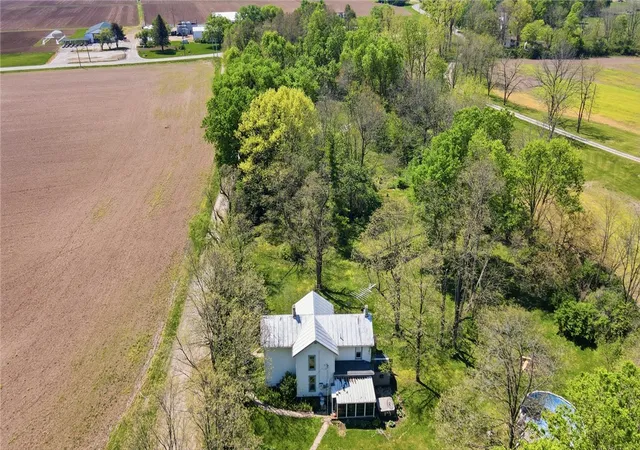 Homes for sale in Springfield, OH | 1444 Eagle City Rd, Springfield, OH 45504 | MLS# 957341