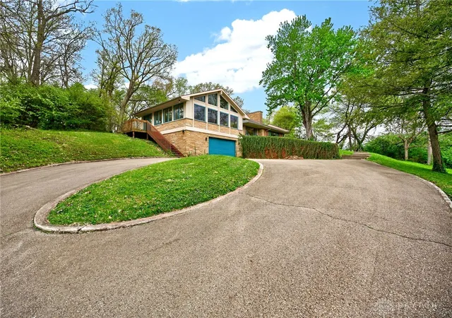 2nd image of 3183 Locust Camp Rd, Dayton, OH 45419 | MLS# 957315