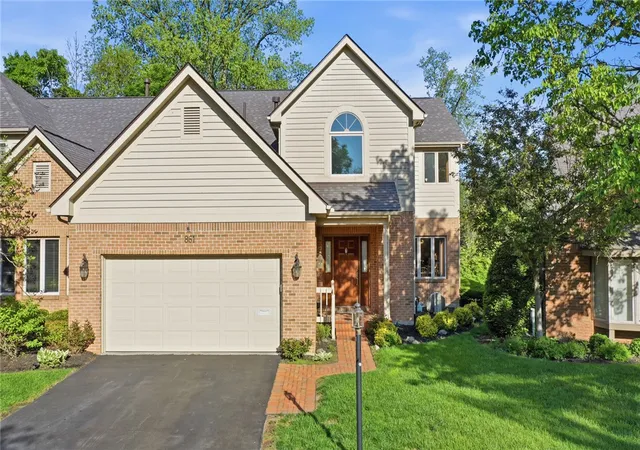 1st image of 861 Timberlake Ct, Dayton, OH 45429 | MLS# 957405
