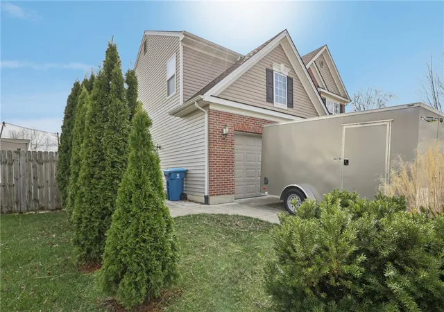 3rd image of 4012 Atha Ct, Dayton, OH 45424 | MLS# 957480