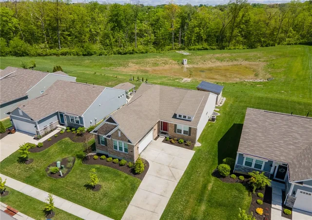 Photo 3 of Single family home for sale at 1953 Prestwick Bnd, Miamisburg, OH 45342 | MLS# 957547 | Listing updated on 2026-10-03