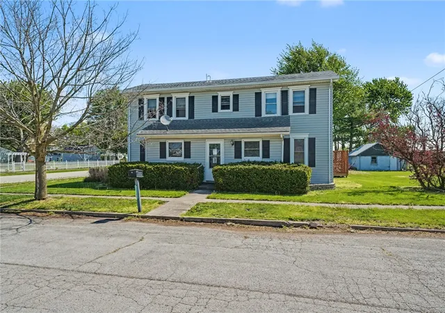 Photo 3 of Sale Pending at 401 Main St, Arcanum, OH 45304 | MLS# 957544 | Listing updated on 2026-07-21