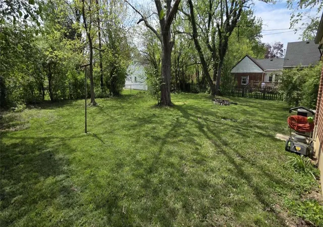 4th image of 804 E Stroop Rd, Dayton, OH 45429 | MLS# 957361