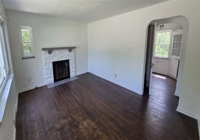 5th image of 804 E Stroop Rd, Dayton, OH 45429 | MLS# 957361