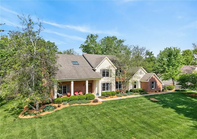 Photo 2 of Single family home for sale at 2679 Lebanon Rd, Lebanon, OH 45036 | MLS# 957637 | Listing updated on 2026-06-20