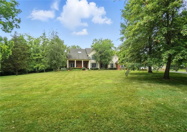 Photo 3 of Single family home for sale at 2679 Lebanon Rd, Lebanon, OH 45036 | MLS# 957637 | Listing updated on 2026-06-20