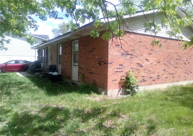 3rd image of 1322 Clement Ave, Dayton, OH 45417 | MLS# 957732